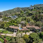Grand Mediterranean Villa In La Jolla Hillside