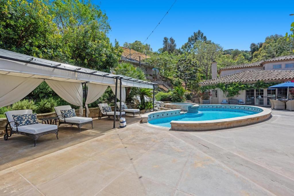 Grand Mediterranean In La Jolla Hillside Villa *