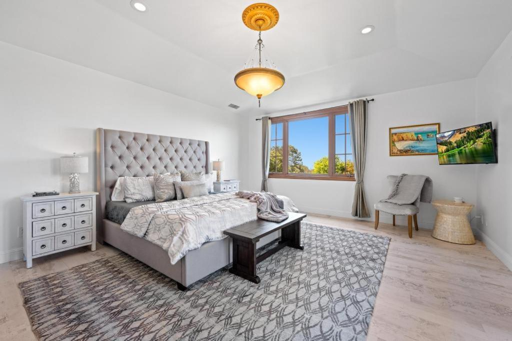 Villa Grand Mediterranean In La Jolla Hillside