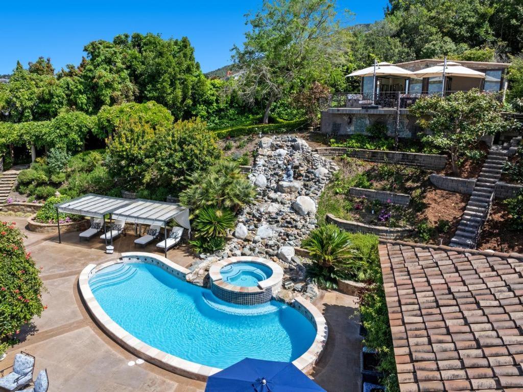 Grand Mediterranean In La Jolla Hillside