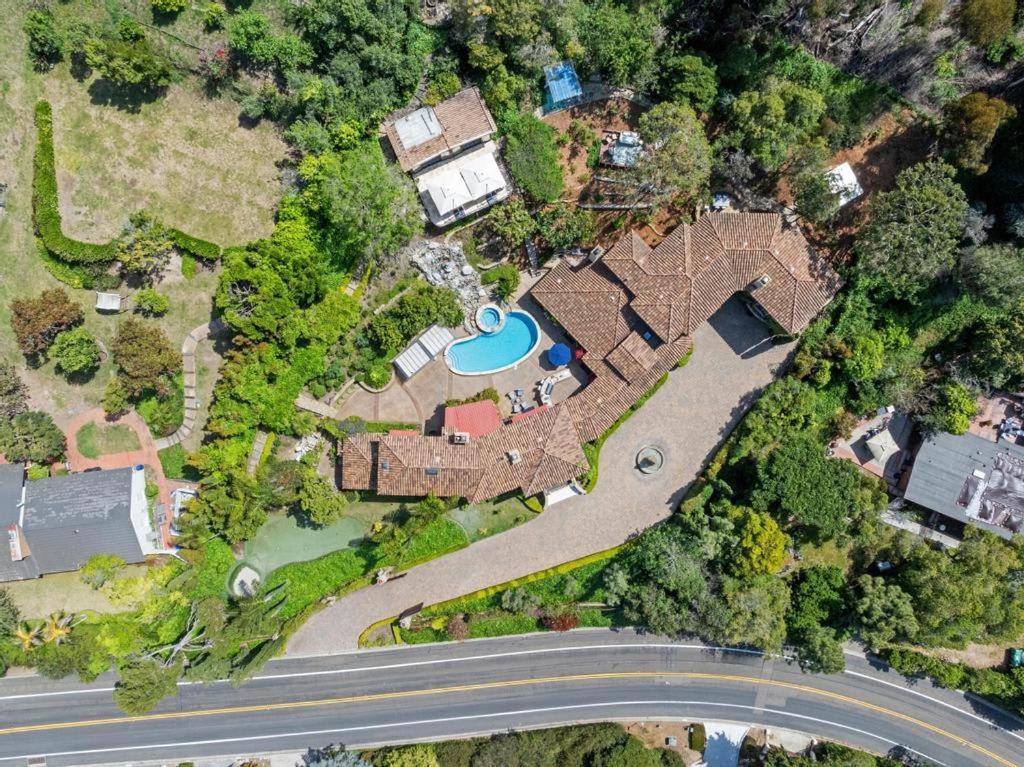 Grand Mediterranean In La Jolla Hillside Villa San Diego