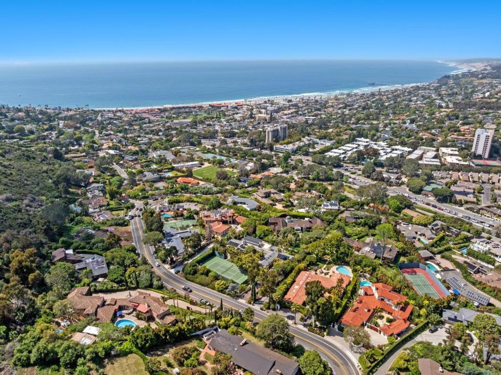 Grand Mediterranean In La Jolla Hillside Villa